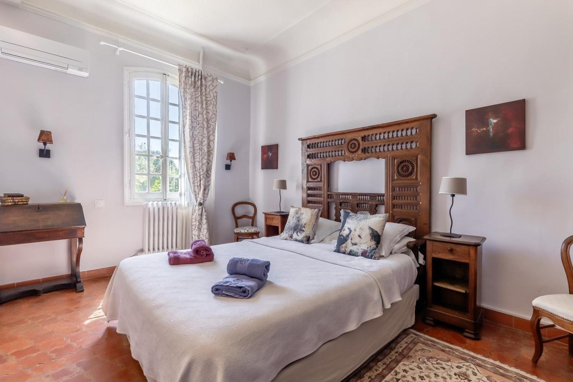 Domaine De Rhodes B&B Avignon Rum bild