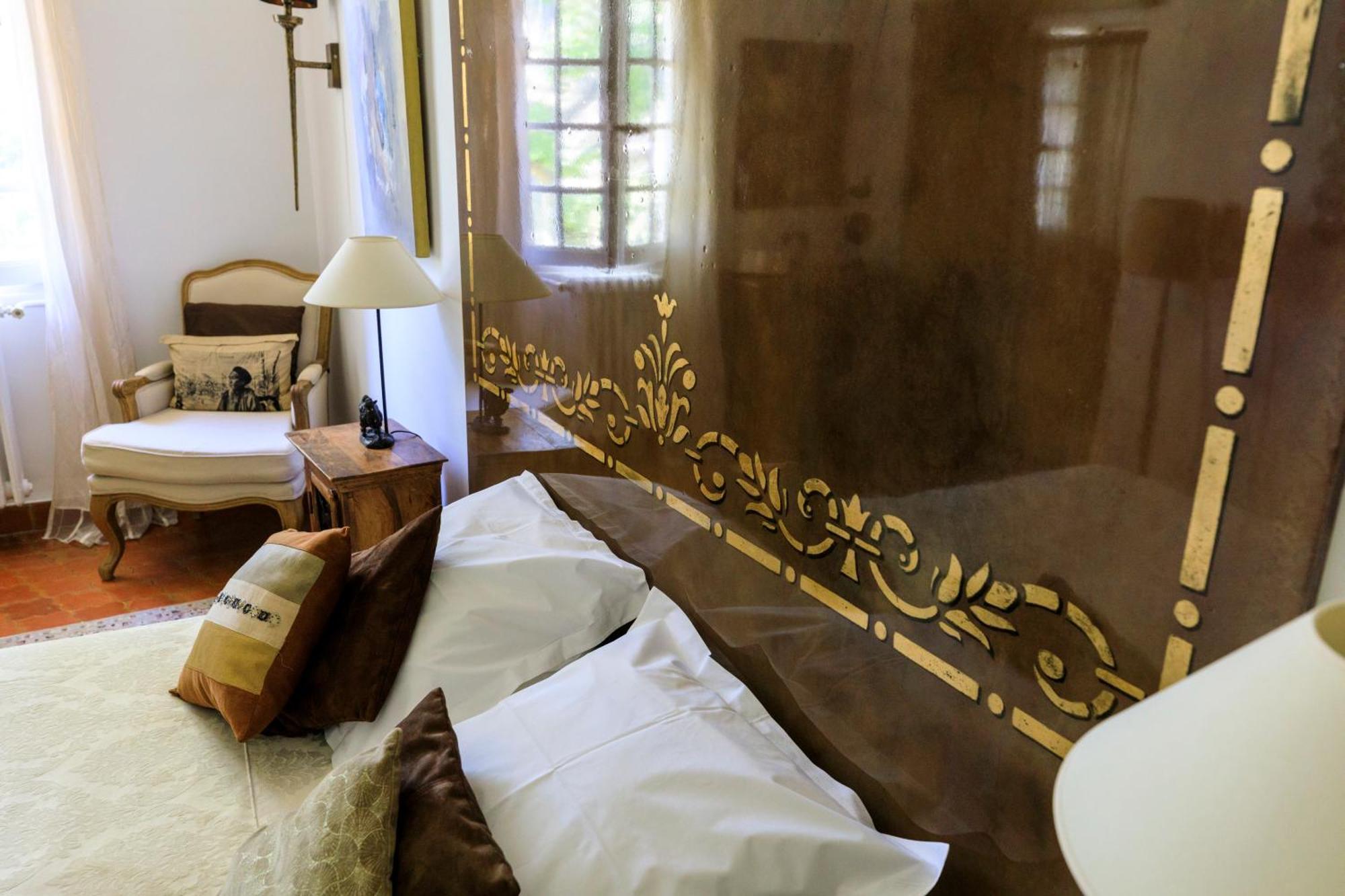 Domaine De Rhodes B&B Avignon Rum bild