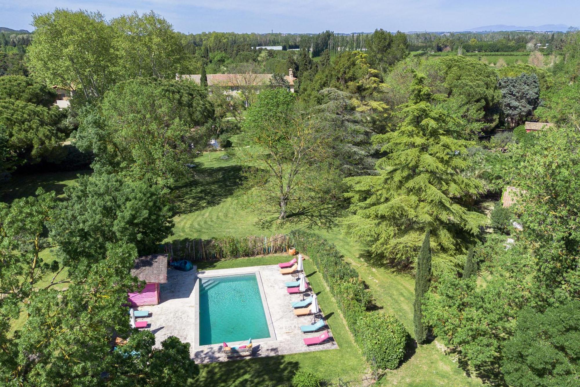 Domaine De Rhodes B&B Avignon Exteriör bild